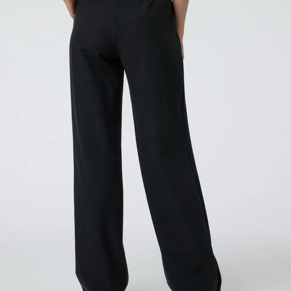 Vuori Women's Elevation Trouser - Heather Black Wide Leg Pants - XS/LONG - Picture 2 of 6
